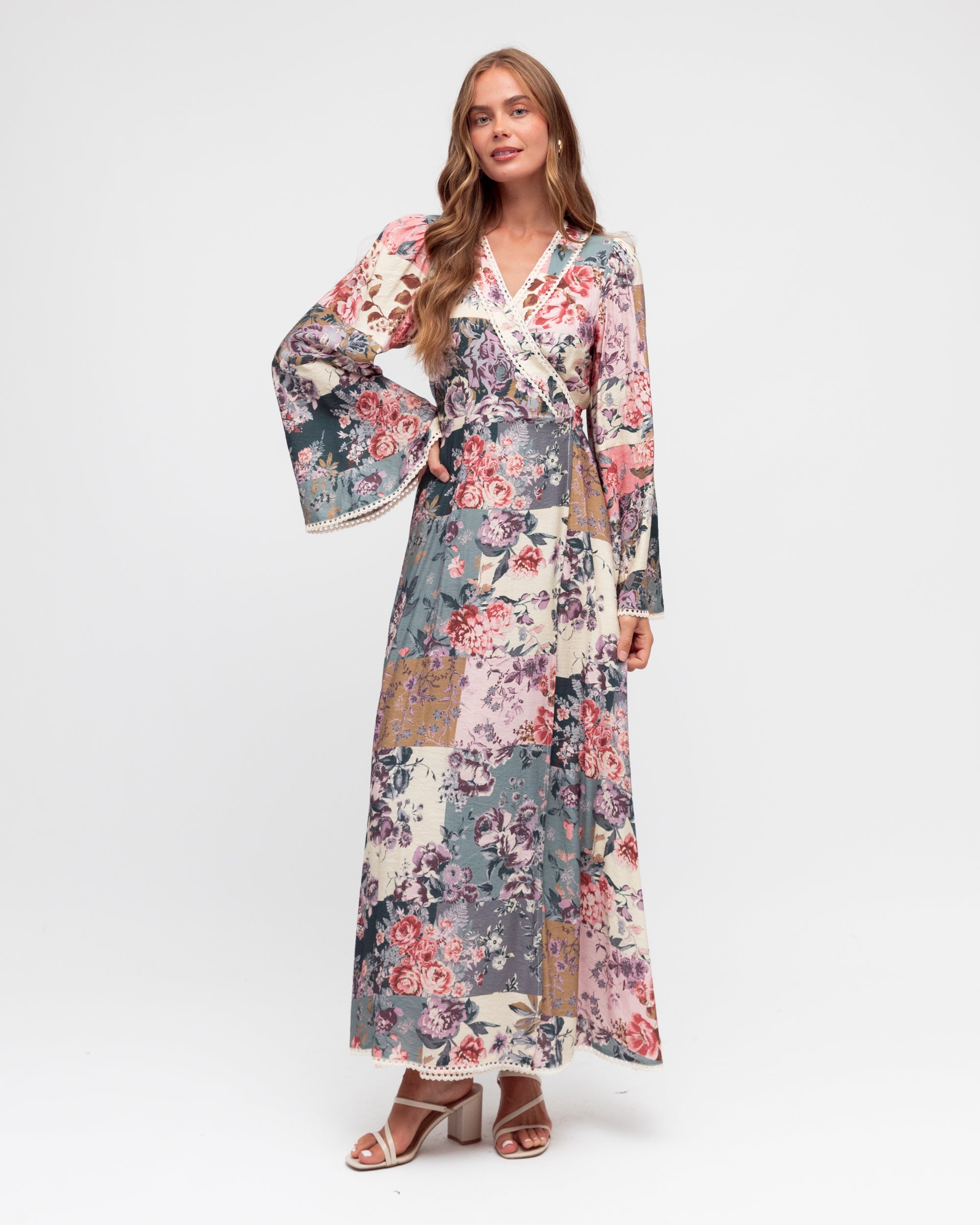 EBBY & I / VINTAGE DREAMS MAXI DRESS / VVE11162