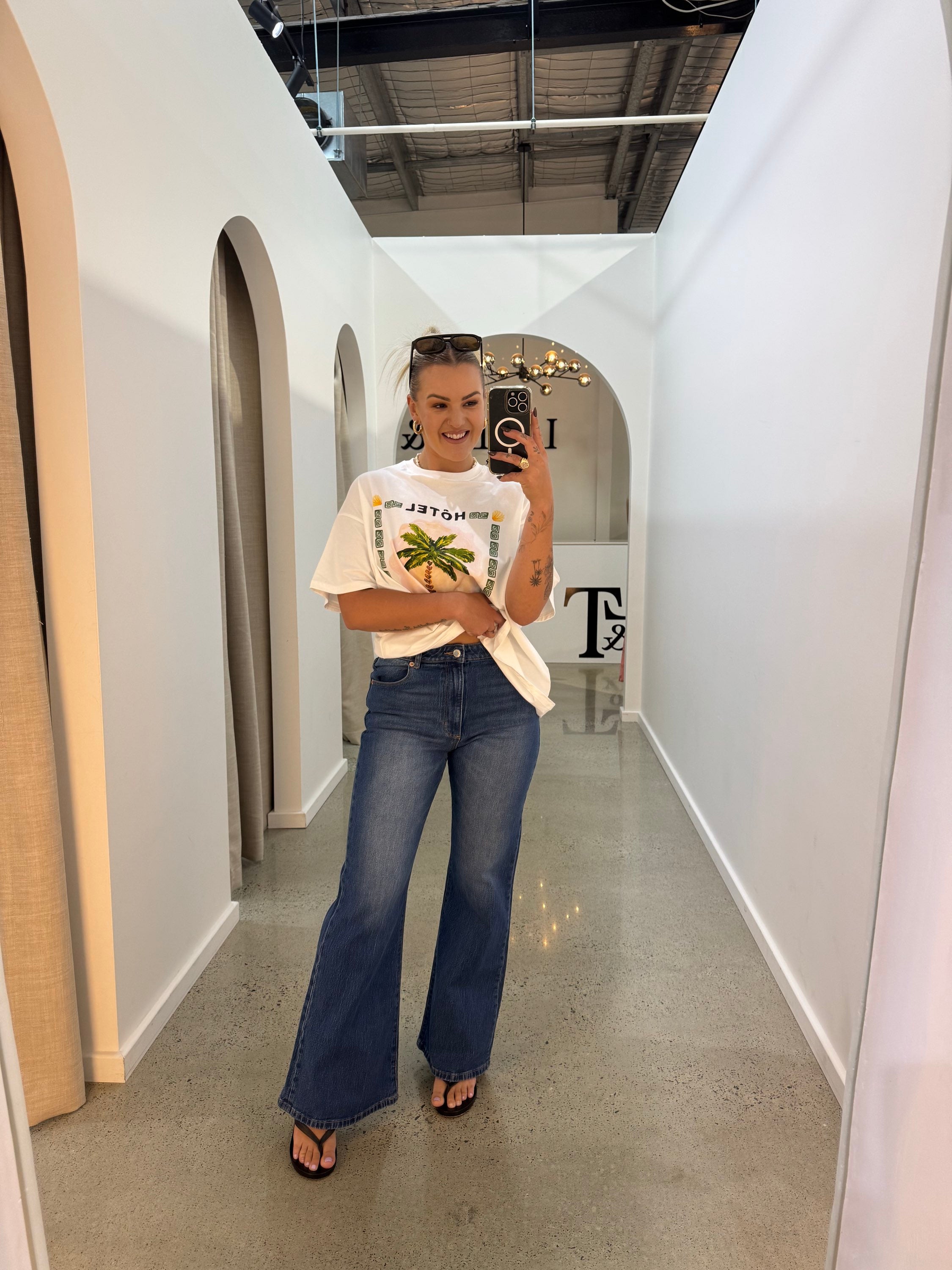 BY FRANKIE / HOTEL LA PALMA TEE / 610-35 / WHITE