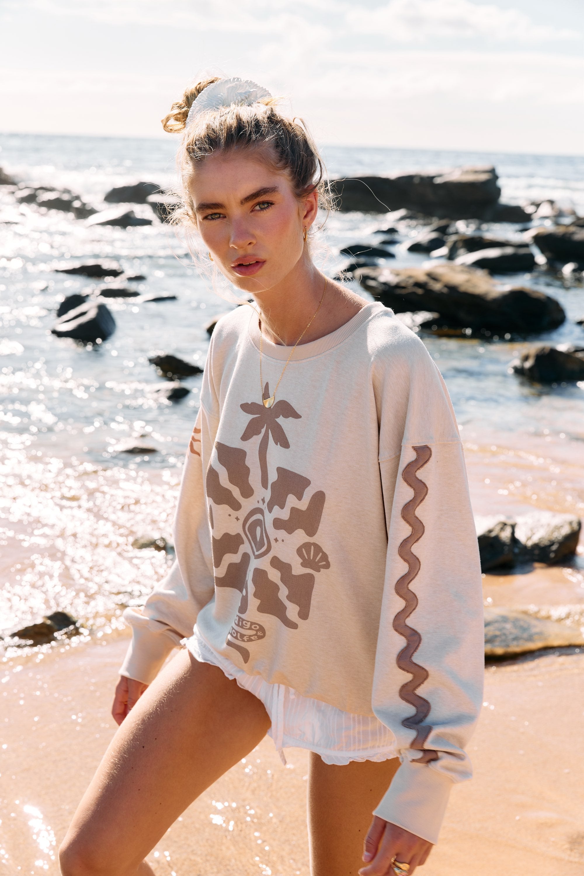 INDIGO & WOLFE / BONE SNAKE JUMPER