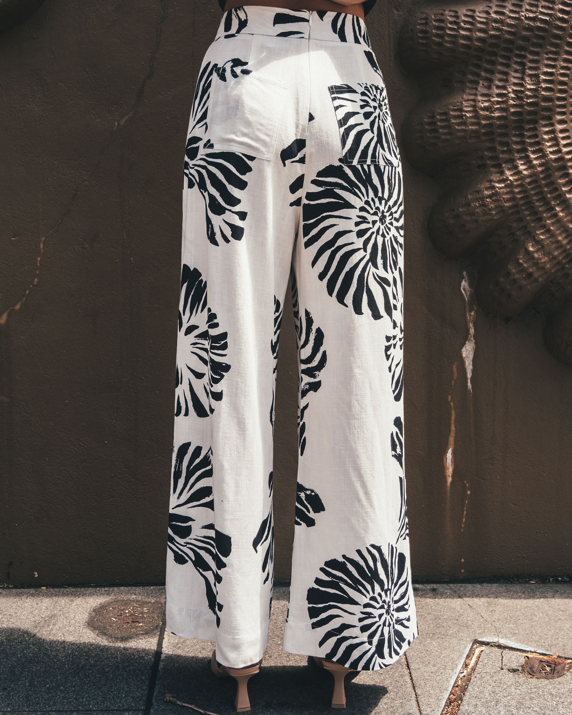 WHITE CLOSET / MIRAE PANT