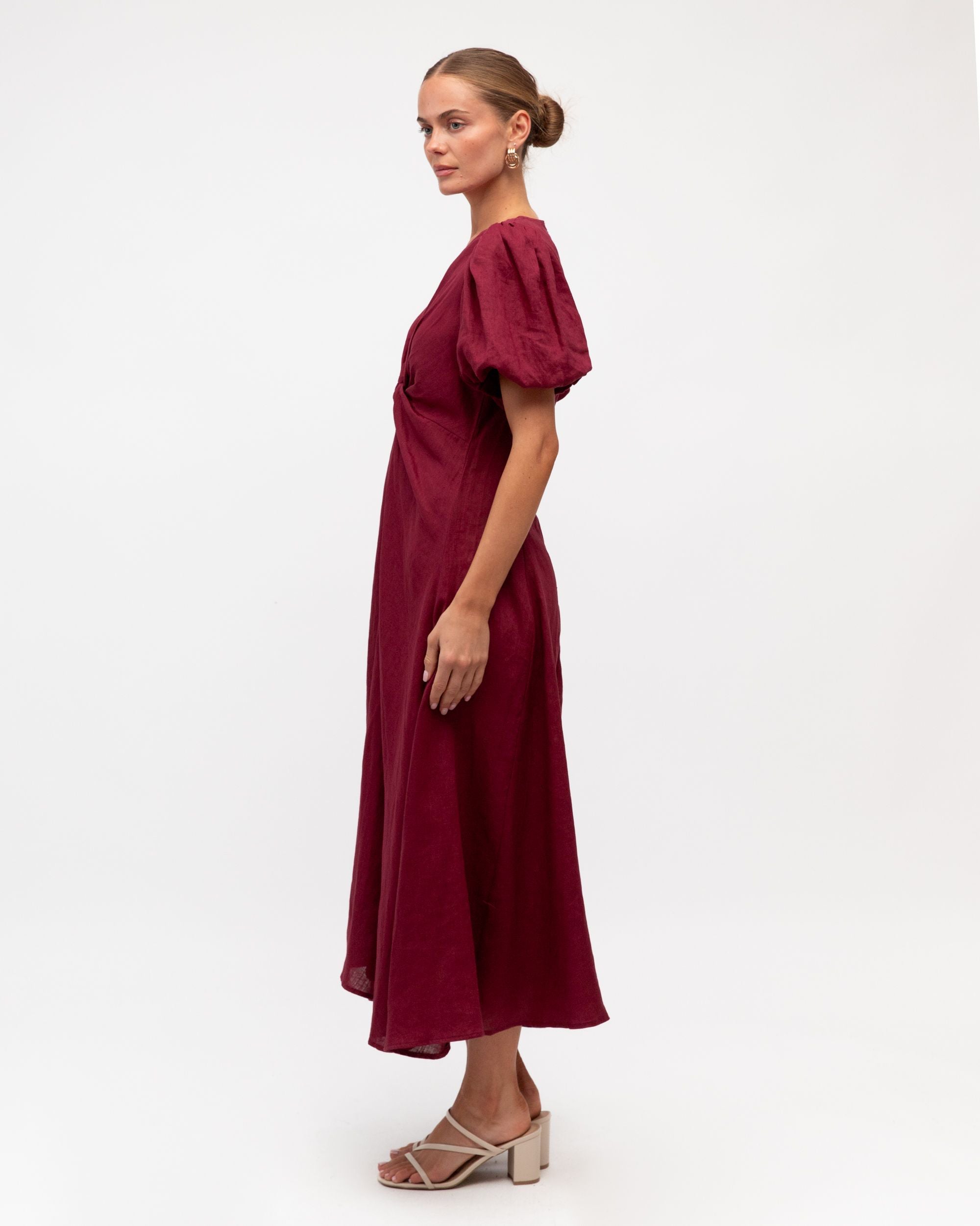 WHITE CLOSET / CHICA TWIST LINEN DRESS / MERLOT / TFL8545-27