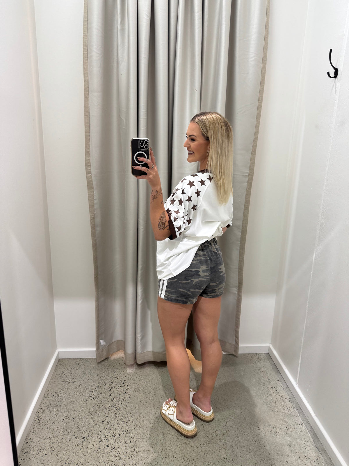 BY FRANKIE /  CAMO SHORTS / 734-5