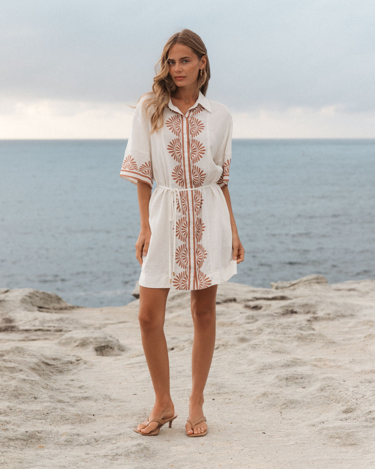 WHITE CLOSET / NAIAD SHIRT DRESS / TFE11326