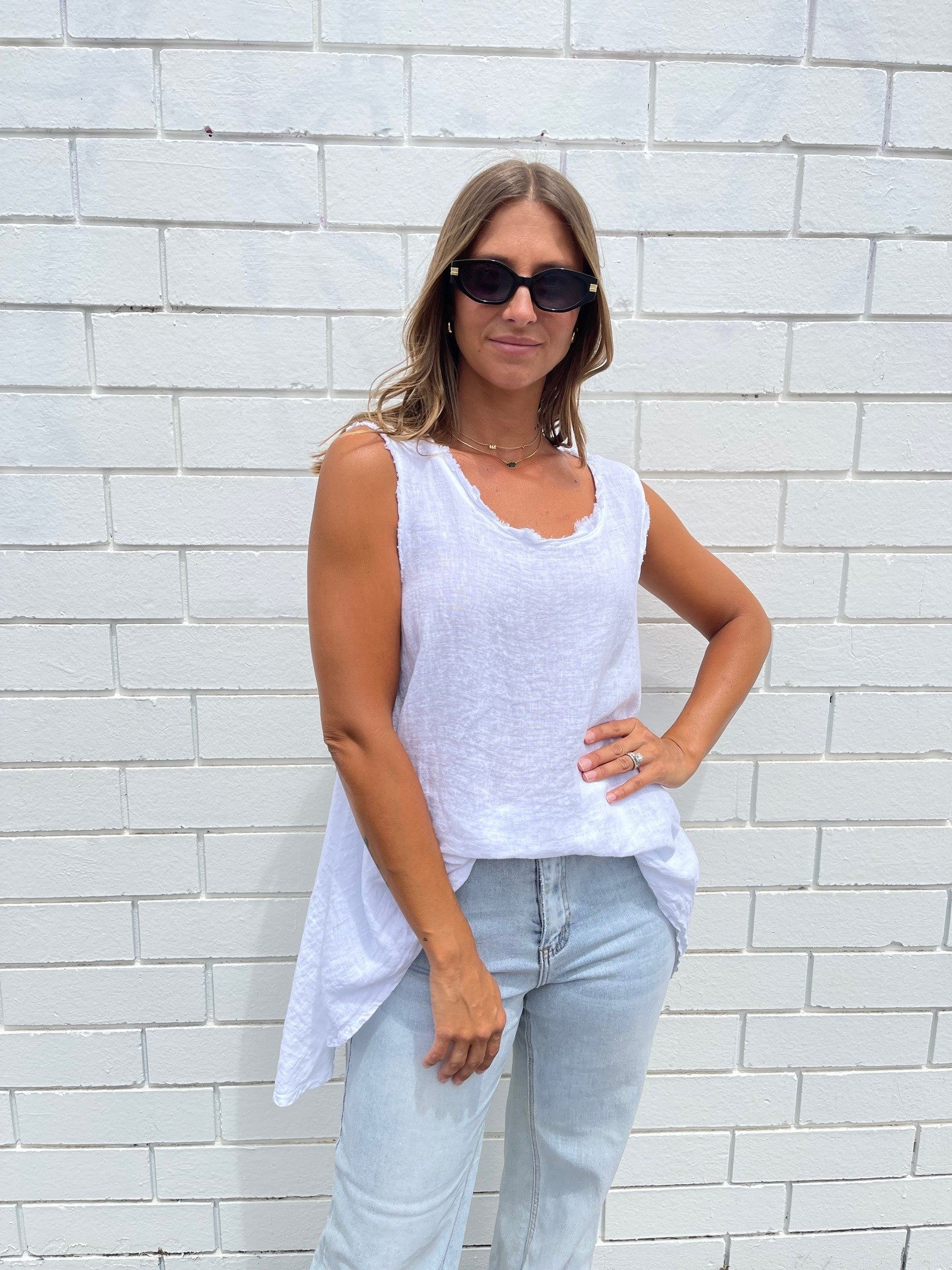 DI MODA / WFA ITALIAN LINEN TANK/ WHITE