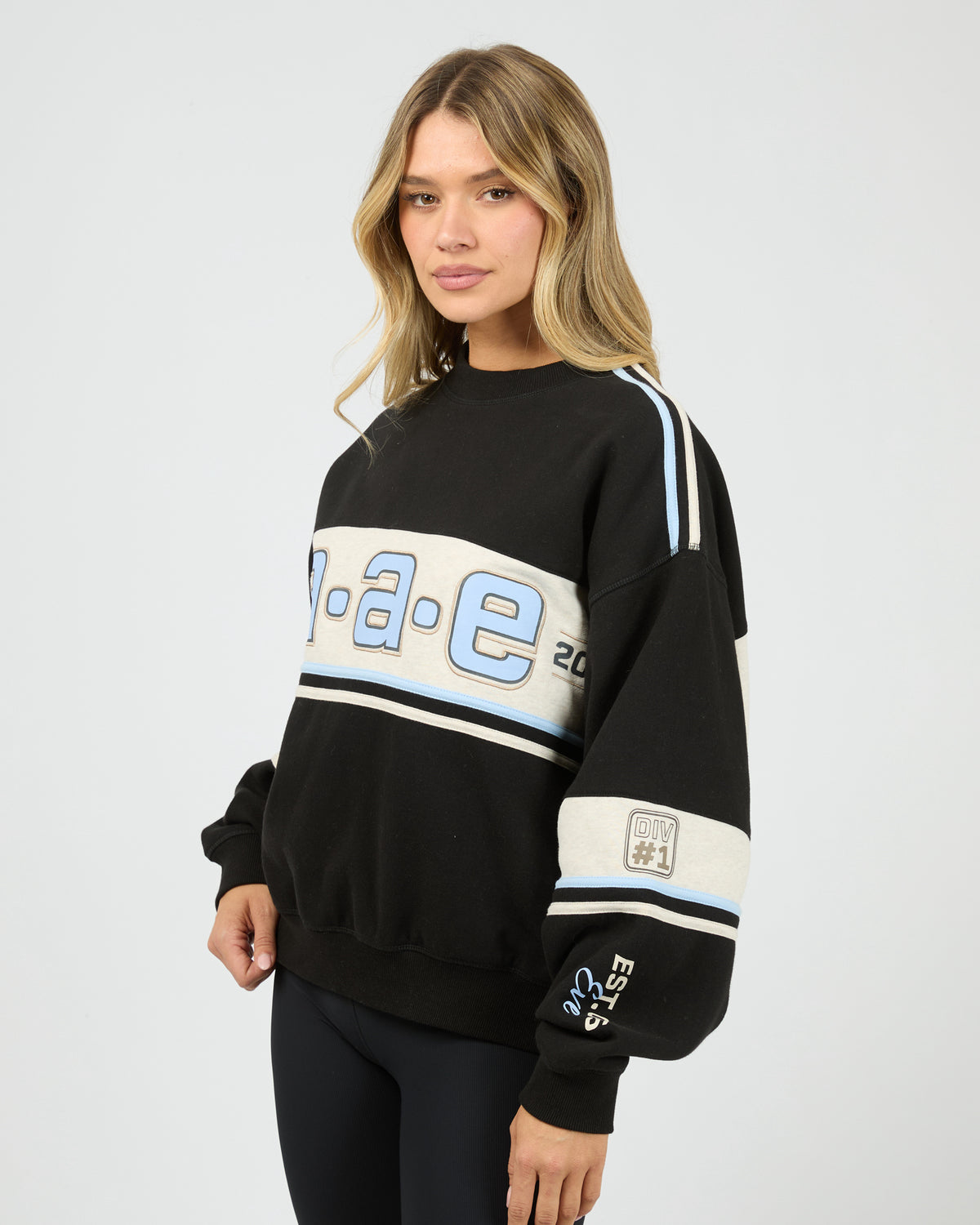 ALL ABOUT EVE / WILD NATION BOX CREW NECK JUMPER / 6476109.B