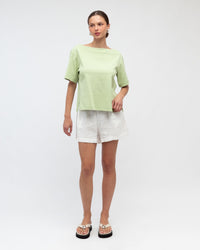 WHITE CLOSET / JENNA BOAT NECK TEE / MATCHA / TF10936
