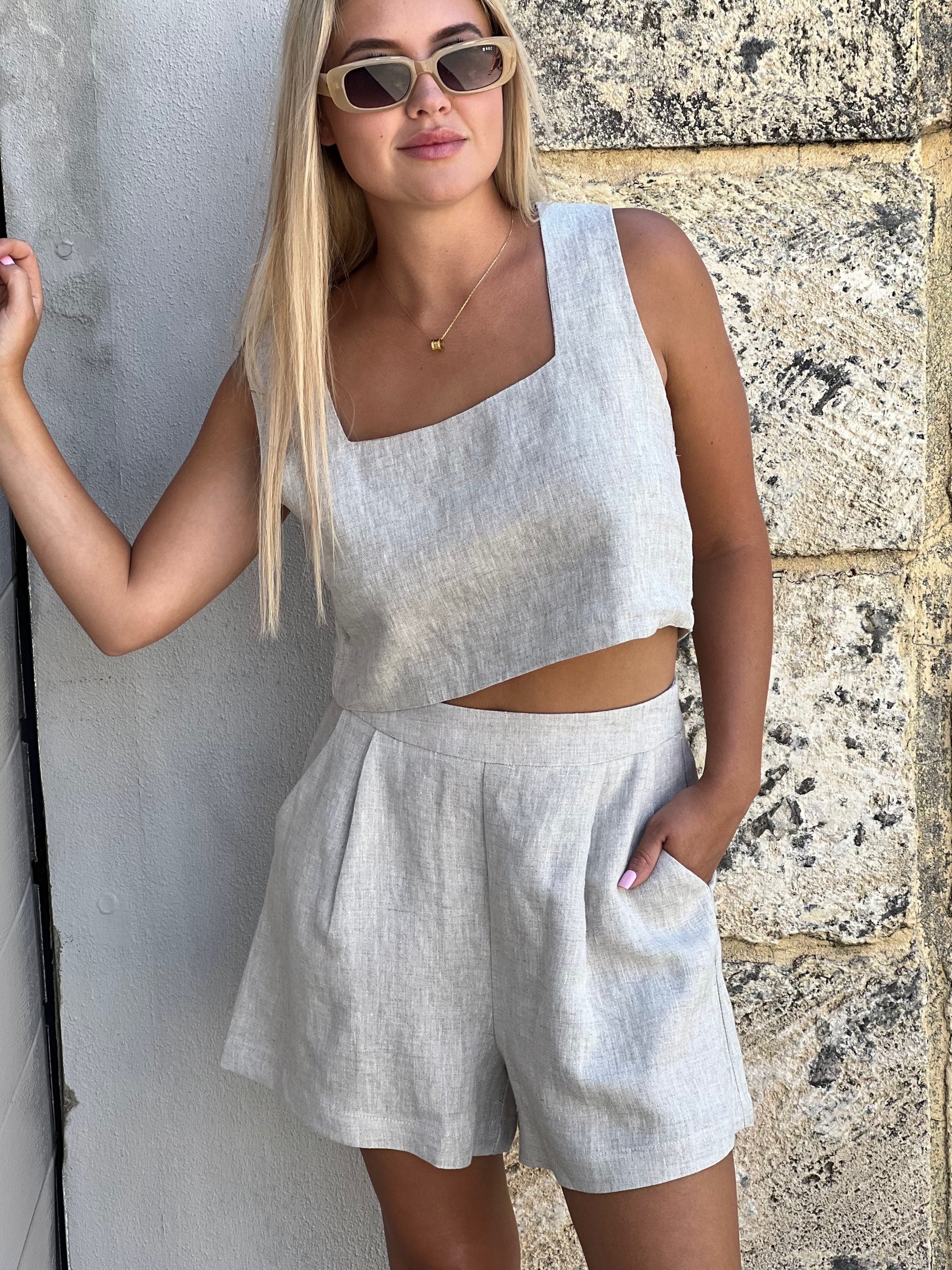 WHITE CLOSET / FLIP SHORTS / OATMEAL / TFL7990-30