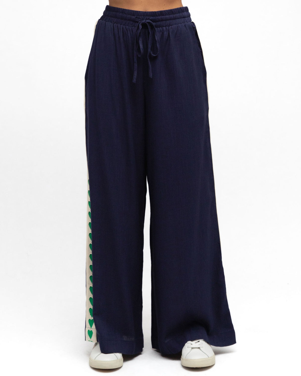 LINEN LUX / HELLO HEARTS / NAVY / VVN11528-1