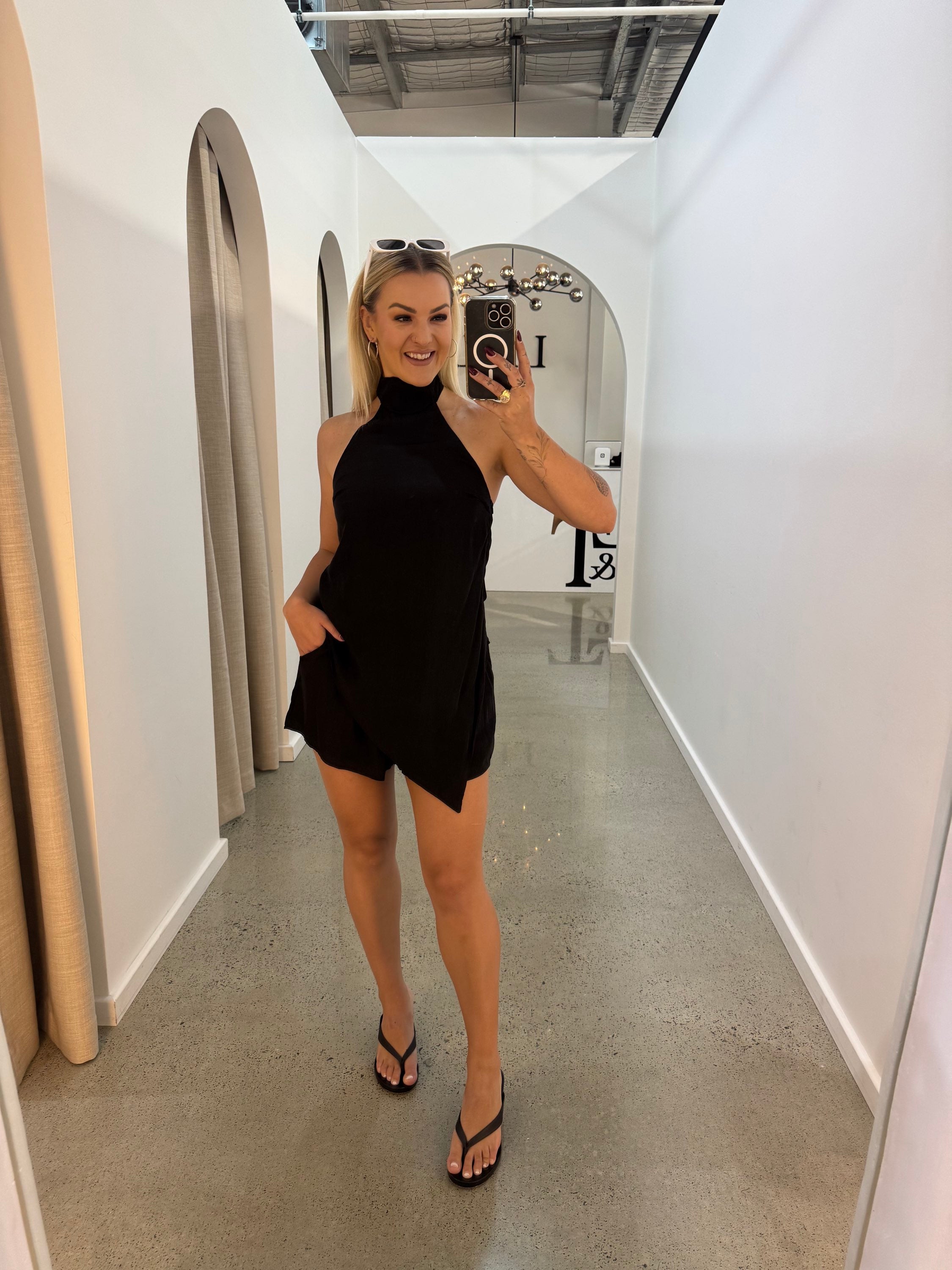 BY FRANKIE / BLACK SHEER SHORTS / 580-1