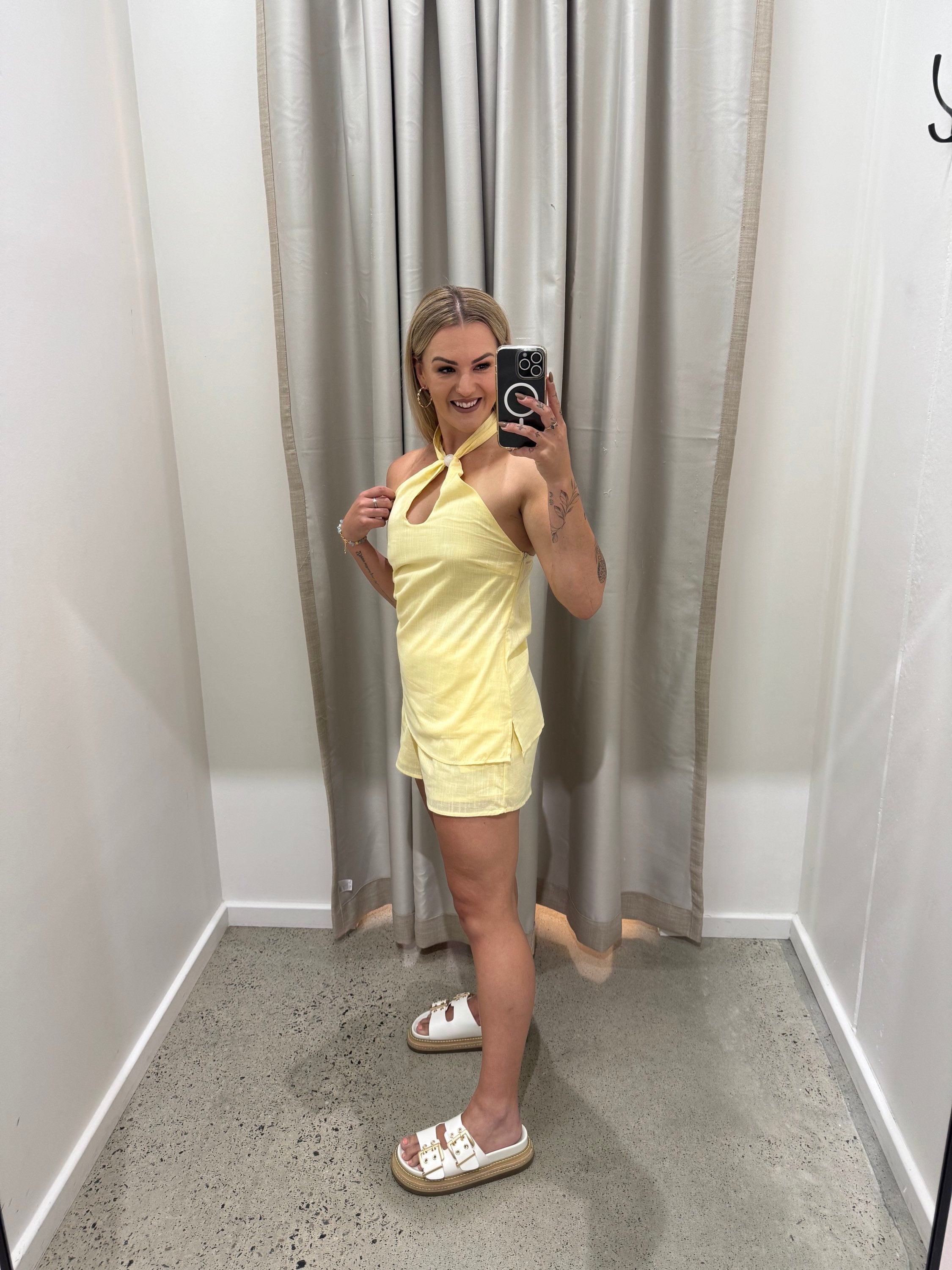 BY FRANKIE/ YELLOW HALTER BEAD TOP / 741-4