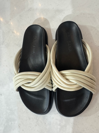 SOL SANA / ESTE FOOTBED SLIDE / OFF WHITE