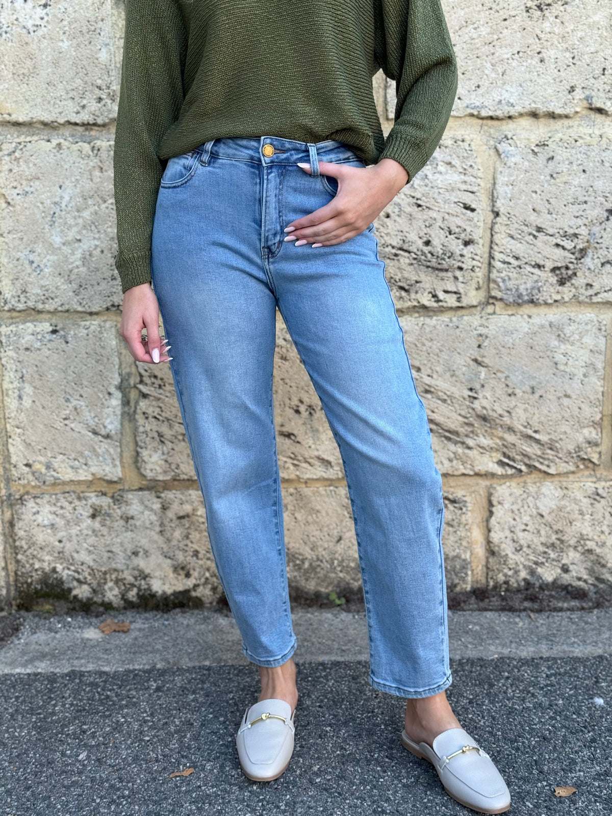 COUNTRY DENIM /  MID BARREL JEANS / LIGHT / CGJ1826