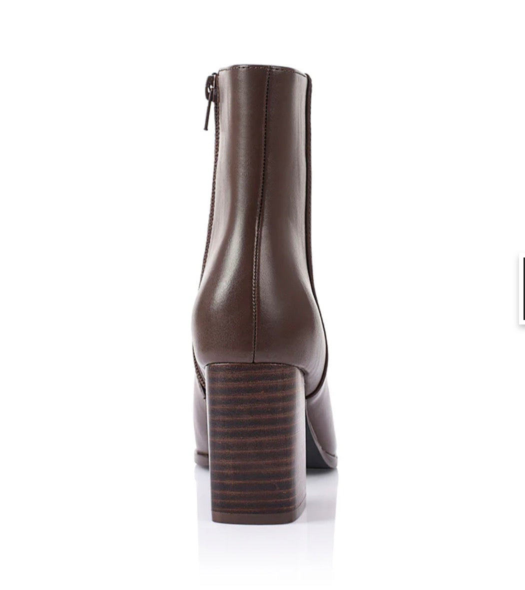 VERALI / MAXINE ANKLE BOOTS / CHOCOLATE