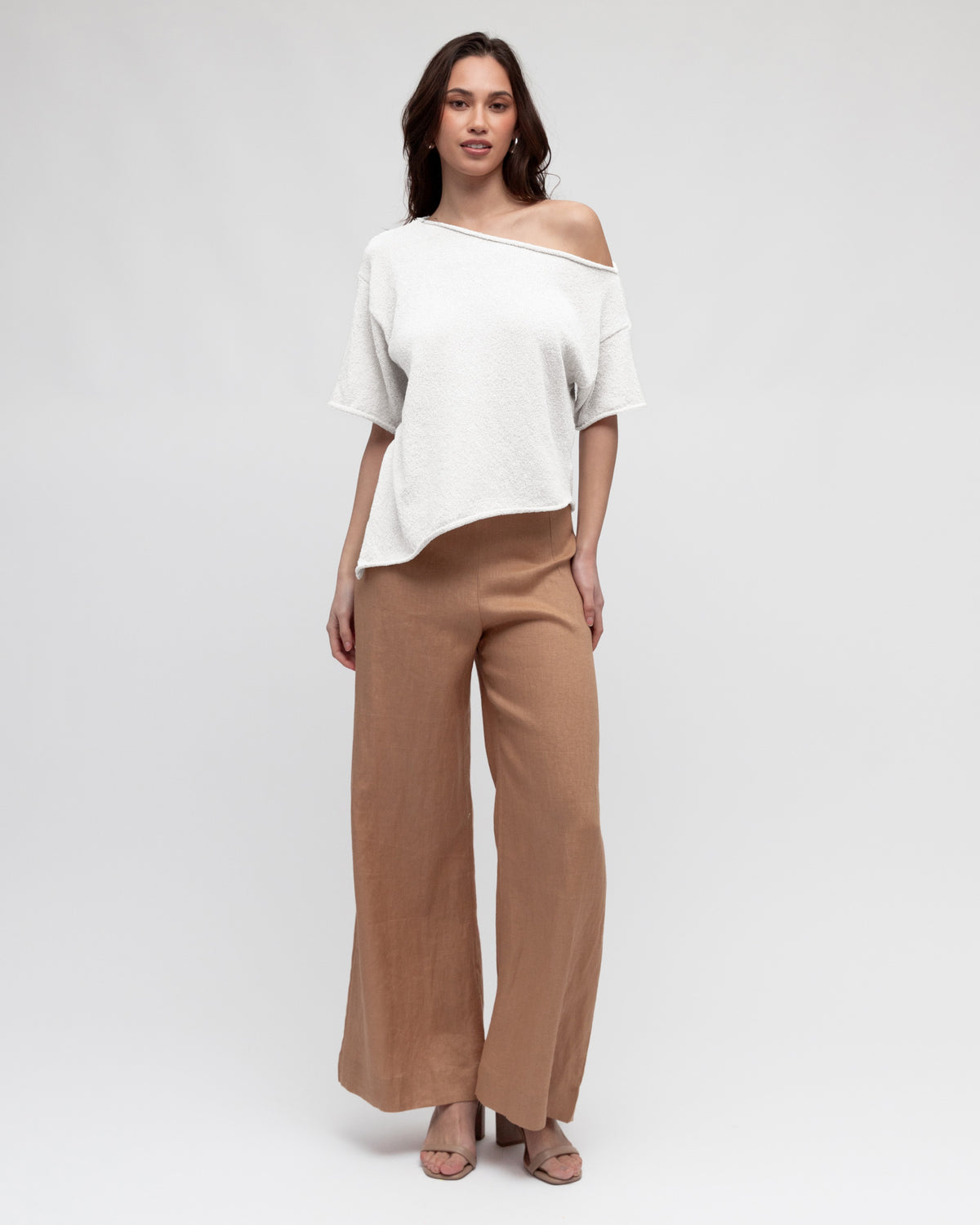 WHITE CLOSET / ASY BOUCLE KNIT TOP / WHITE / TF10964