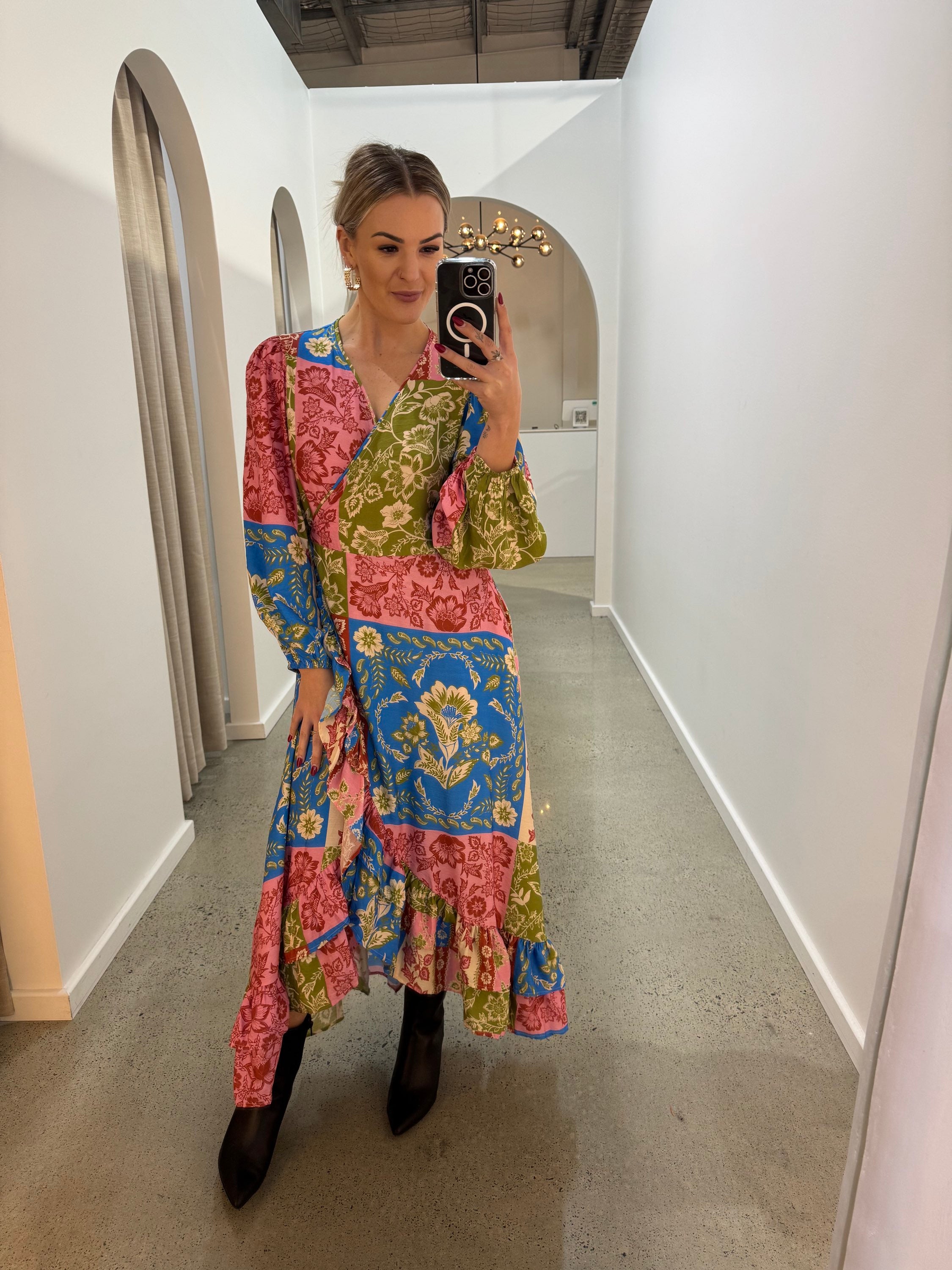 LABEL OF LOVE / WANDERLUST WRAP DRESS / LOLE70493