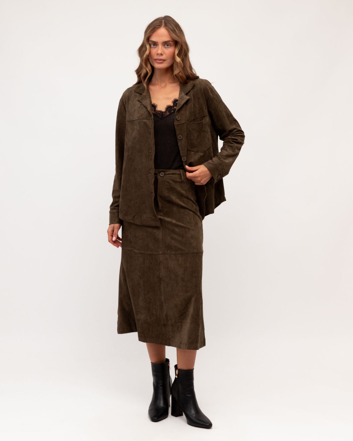 EBBY & I / SKIES SUEDE JACKET / VV12070