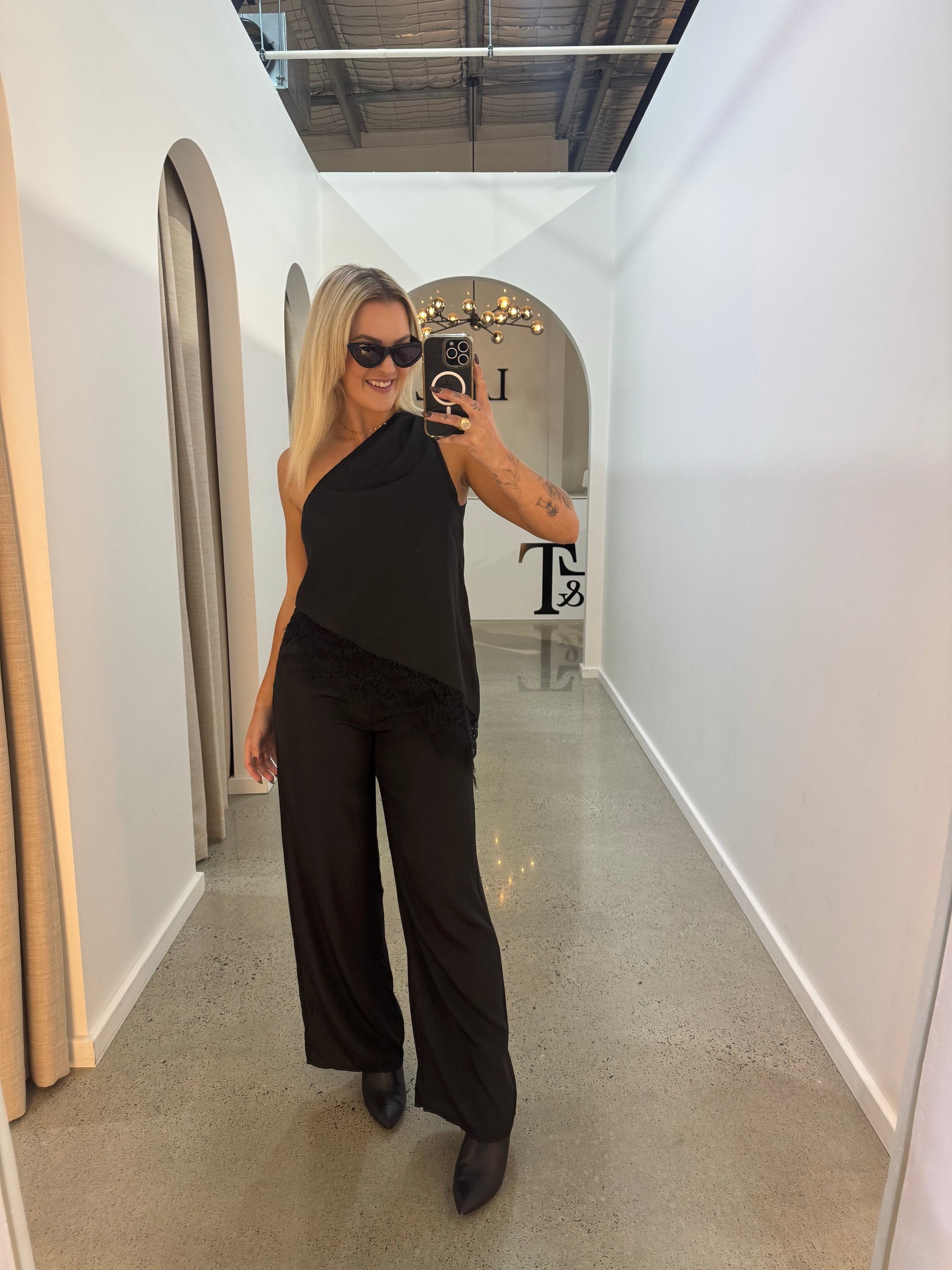 BY FRANKIE / CUPRO BLACK PANTS / 202612-1