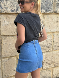 COUNTRY DENIM / SEAMS THAT WAY DENIM SKIRT / MID