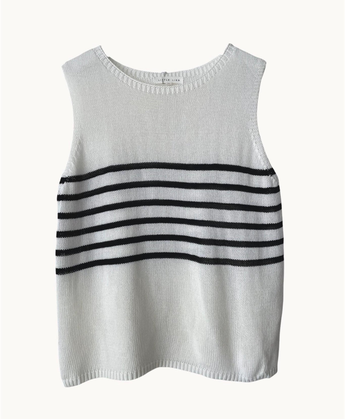 LITTLE LIES / PLACEMENT TANK / K25123101