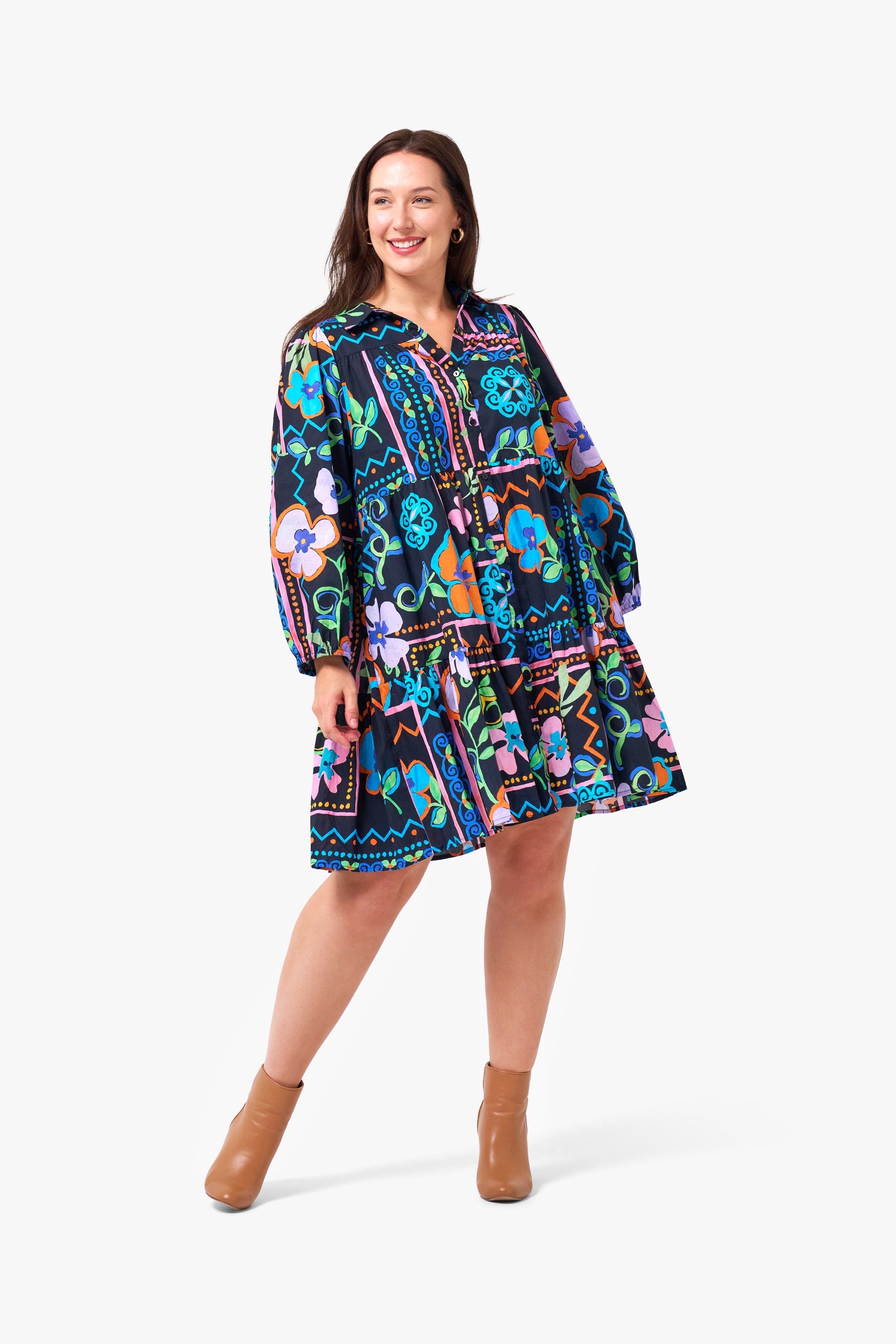Faith knee length Dress