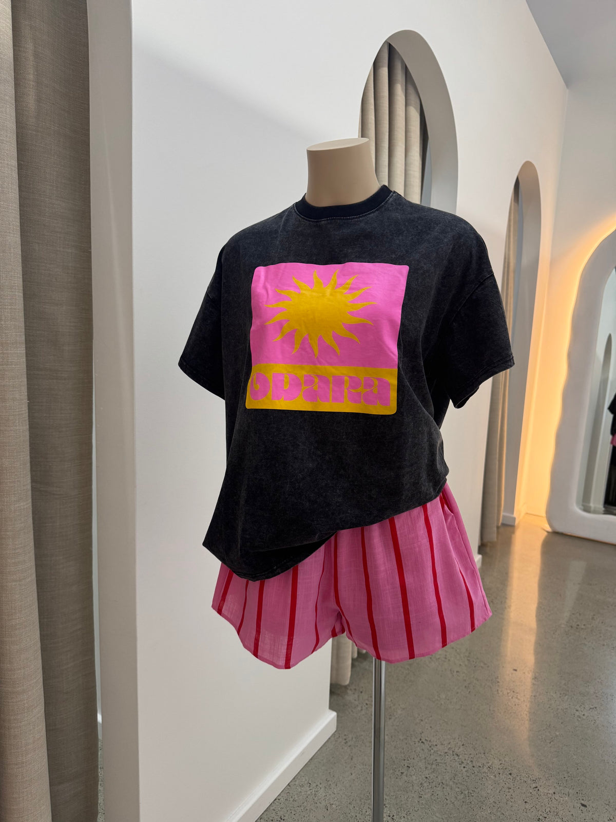 BY FRANKIE / ODARA SHORTS / 476-1