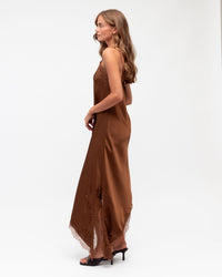 WHITE CLOSET / AMELIA SATIN / CHOCOLATE / TF11499