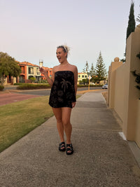 BY FRANKIE / ANGEL NUMBERS SHORTS BLACK / 739-22