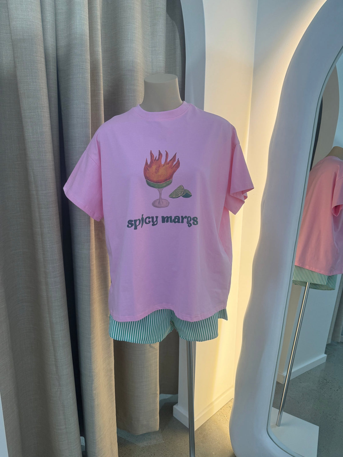 BY FRANKIE/ FLAMING SPICY MARGS/ SHORTS
