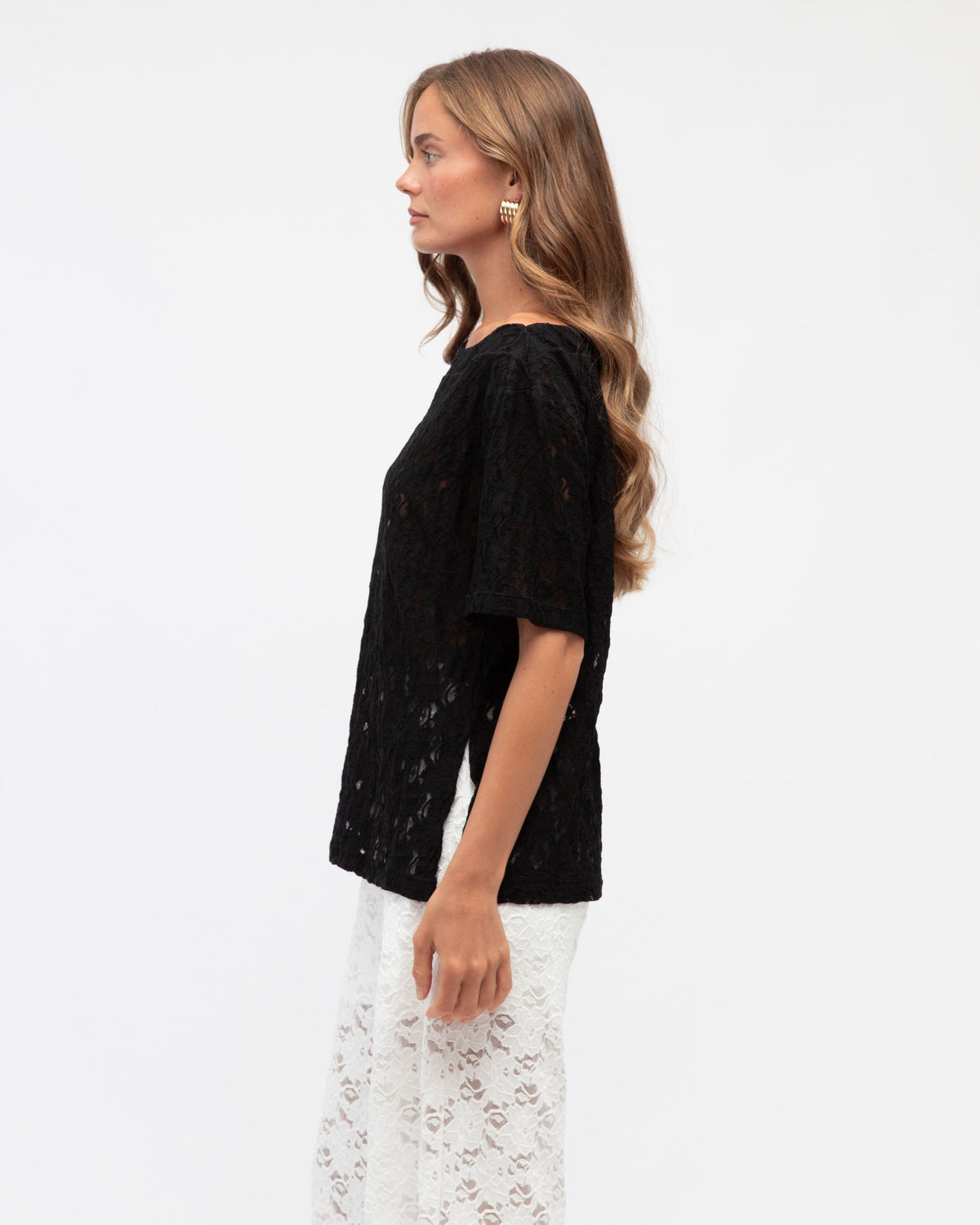 WHITE CLOSET / JENNA LACE TEE / BLACK / TF10936-2