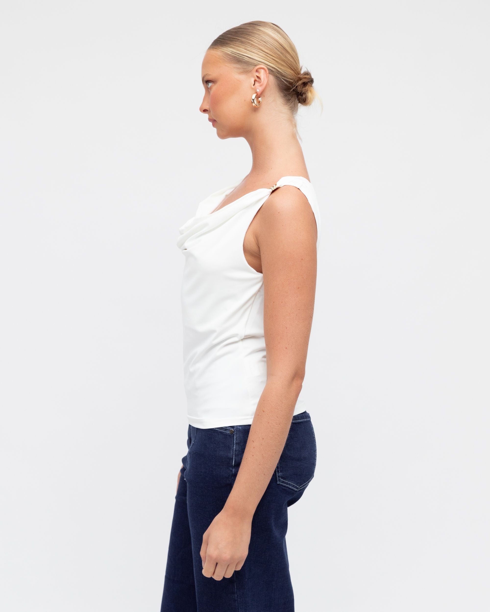 PAPER HEART / CAMILLA COWL KNECK / TOP / WHITE