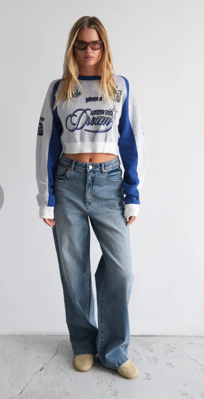 ABRAND / 94 HIGH & WIDE SELENA / A61J75