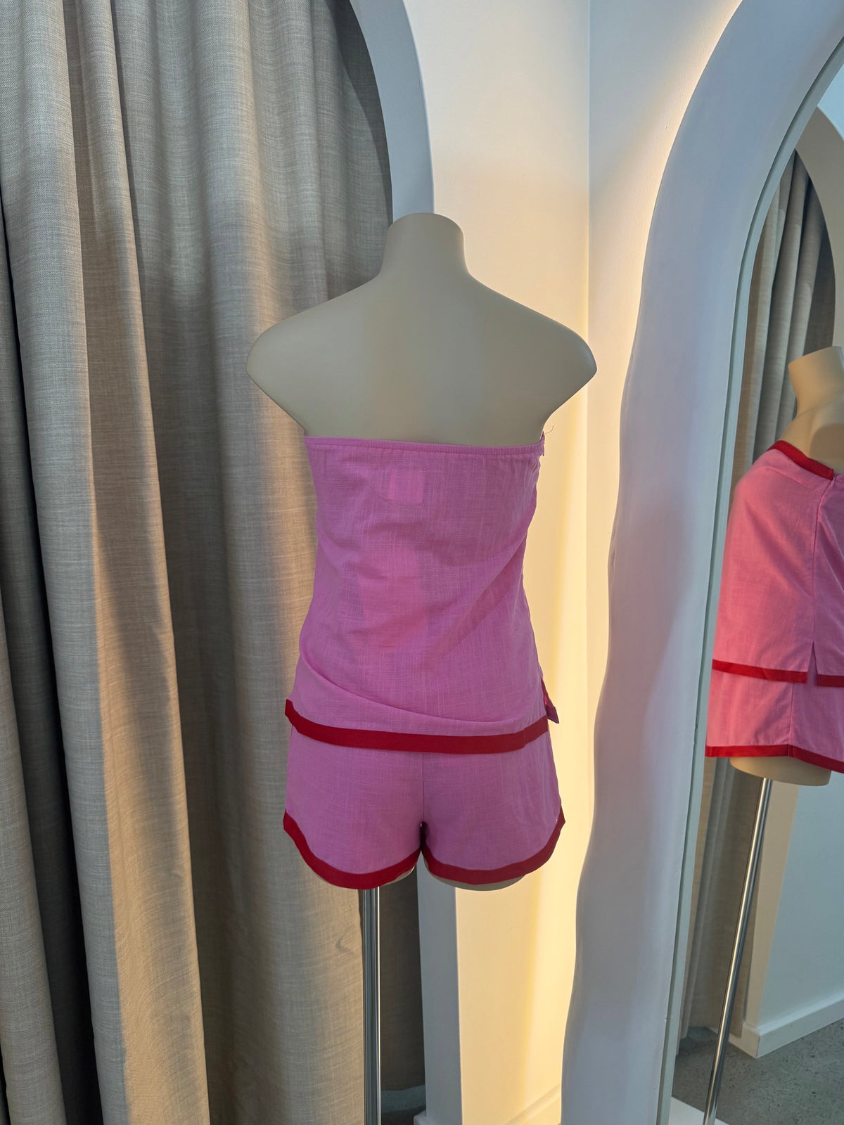 BY FRANKIE / STRAPLESS TOP