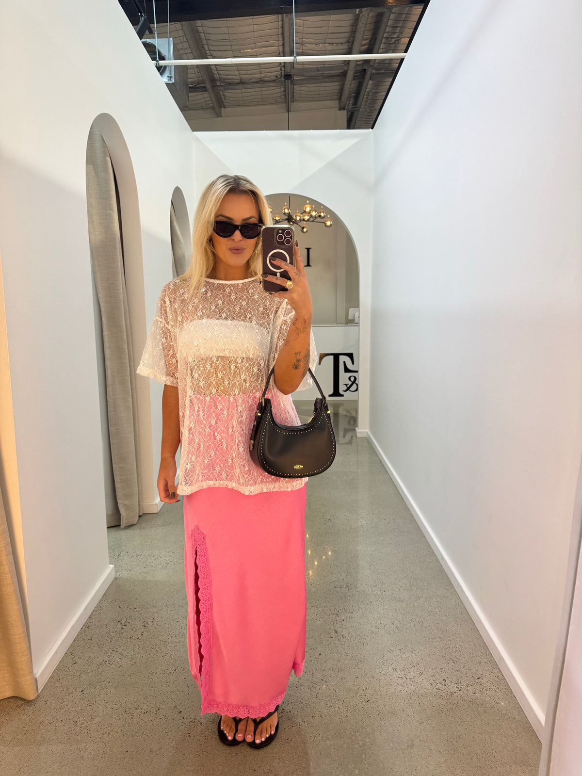 BY FRANKIE / WHITE LACED OVERSIZED SEQUIN TOP / 231-10