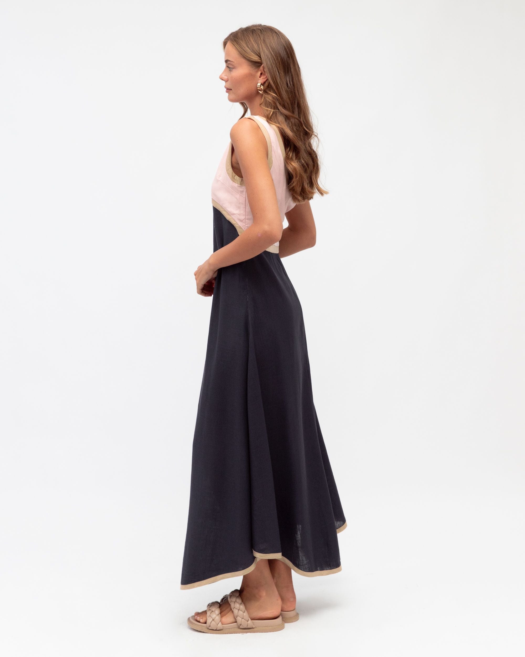 LINEN LUX / CLARABELL DRESS / VVN11583