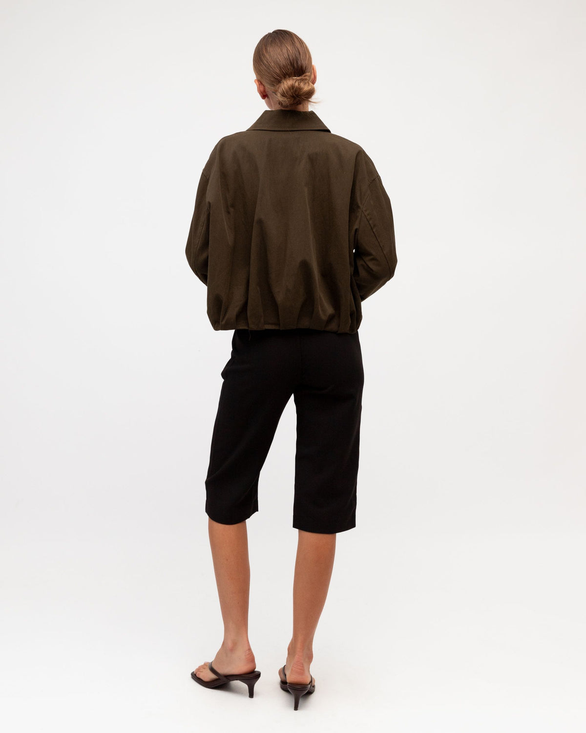 WHITE CLOSET / DAILY BOMBER / CHOCOLATE / TF11884