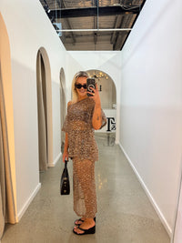 BY FRANKIE / MOCHA OFF SHOULDER OVERSIZED SEQUIN TOP / 836-1