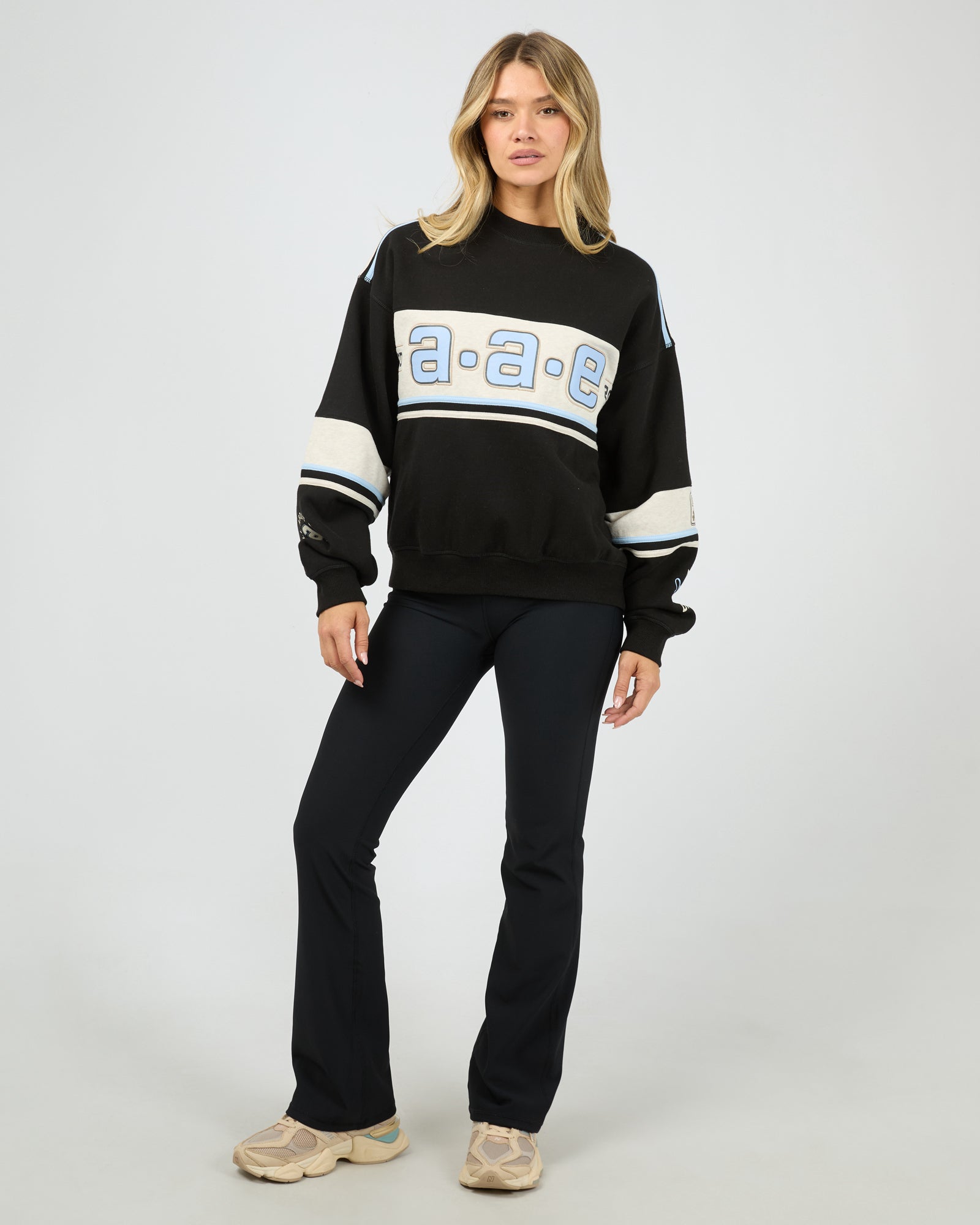 ALL ABOUT EVE / WILD NATION BOX CREW NECK JUMPER / 6476109.B