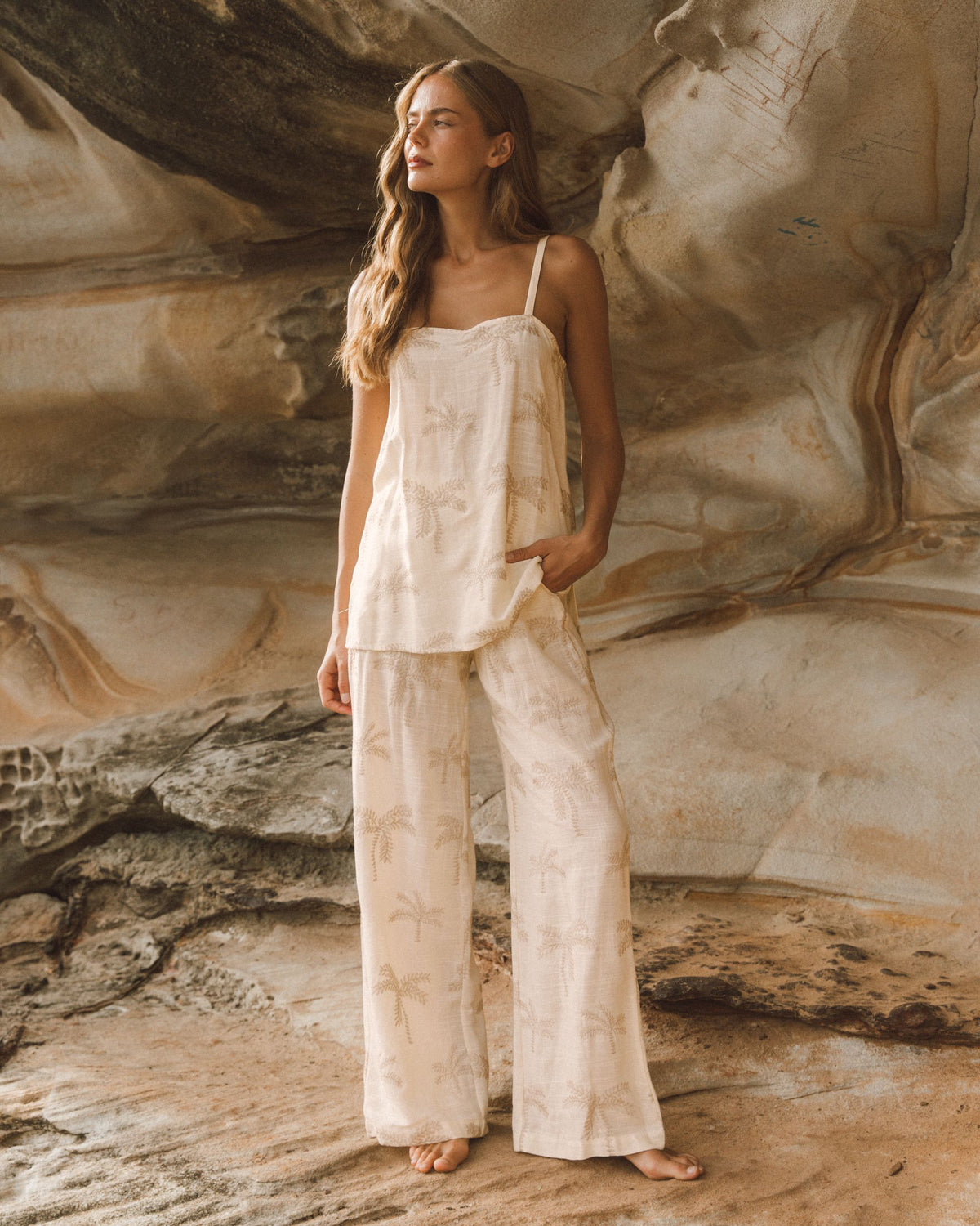 EBBY & I /  ARABELLA TOP / VV11761