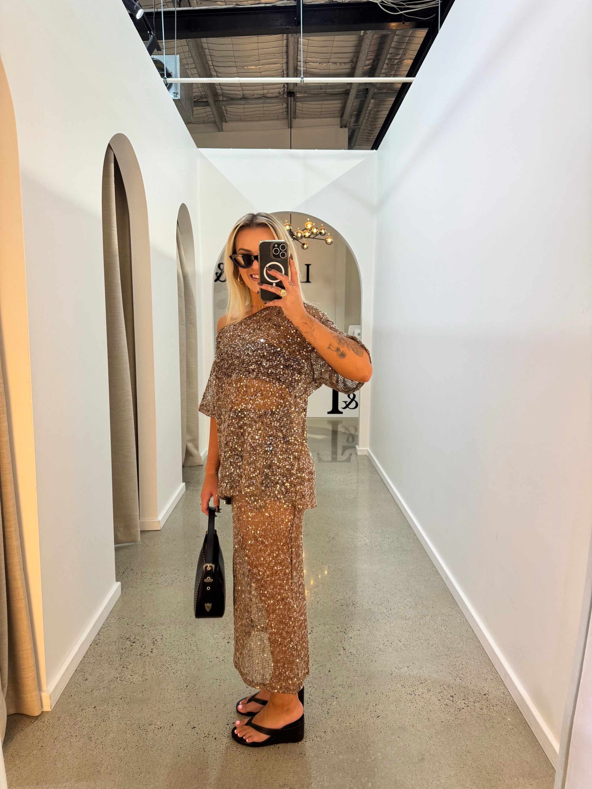 BY FRANKIE / MOCHA OFF SHOULDER OVERSIZED SEQUIN TOP / 836-1