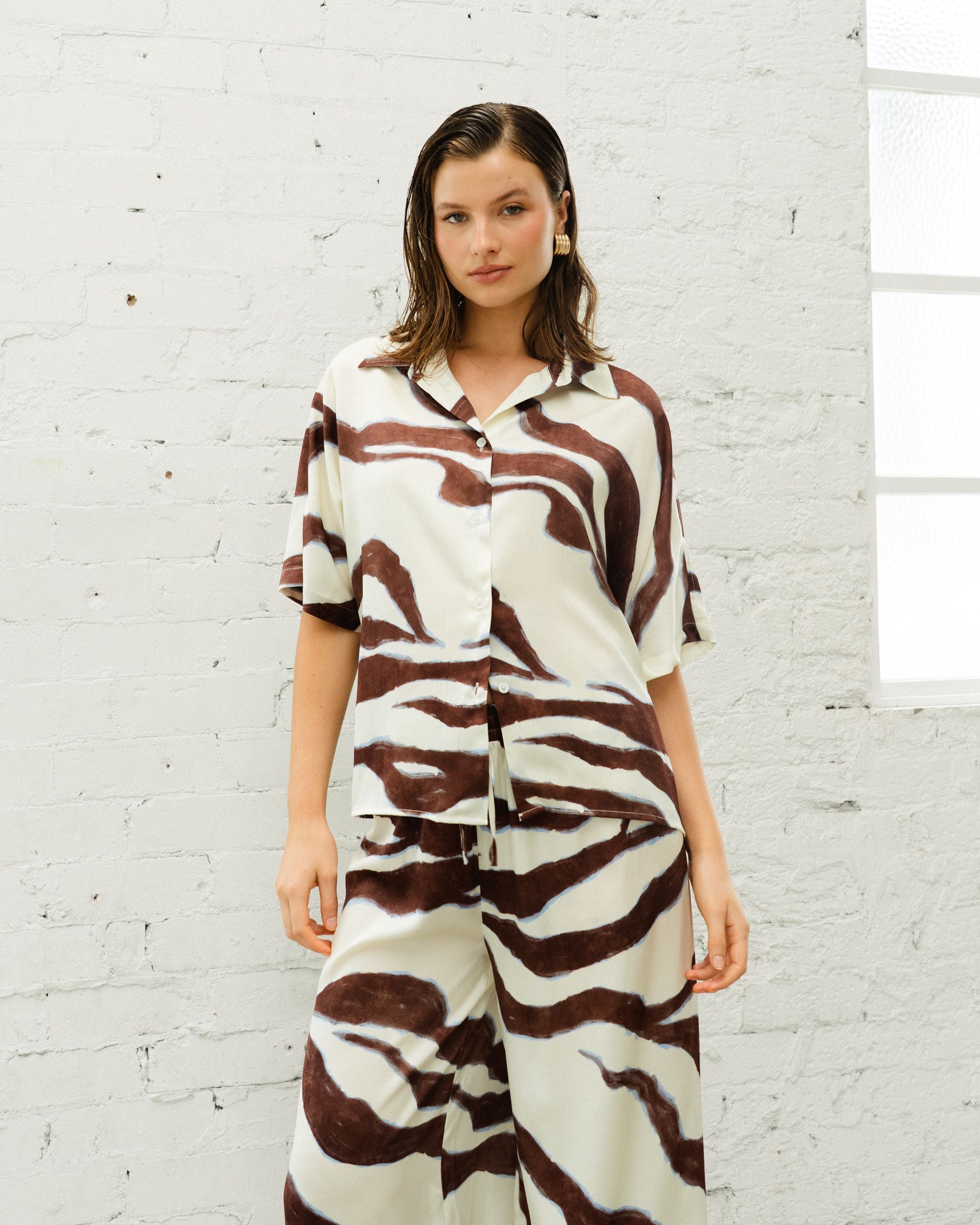 WHITE CLOSET / ZEBRA PANT / TFE11657