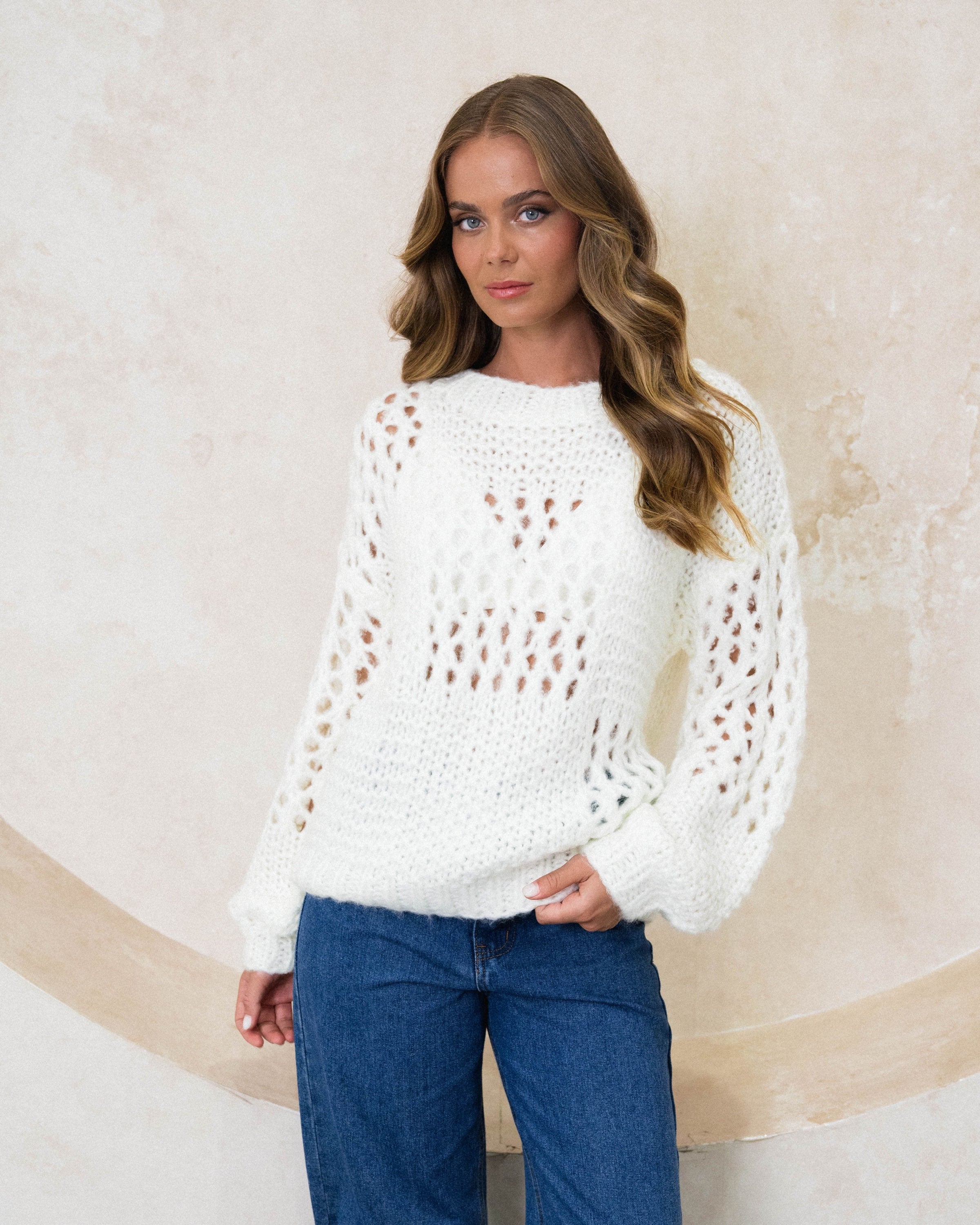 EBBY & I / ISOBLE KNIT WHITE / VV11074