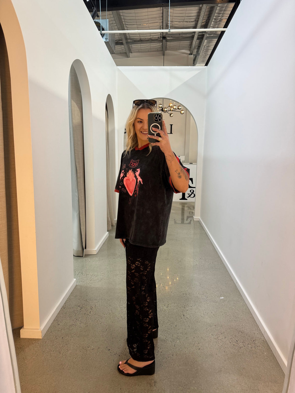 BY FRANKIE / NOT MY FIRST RODEO TEE / 751-60