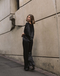 WHITE CLOSET / HERA CROSSOVER TOP / BLACK / TF7205-100