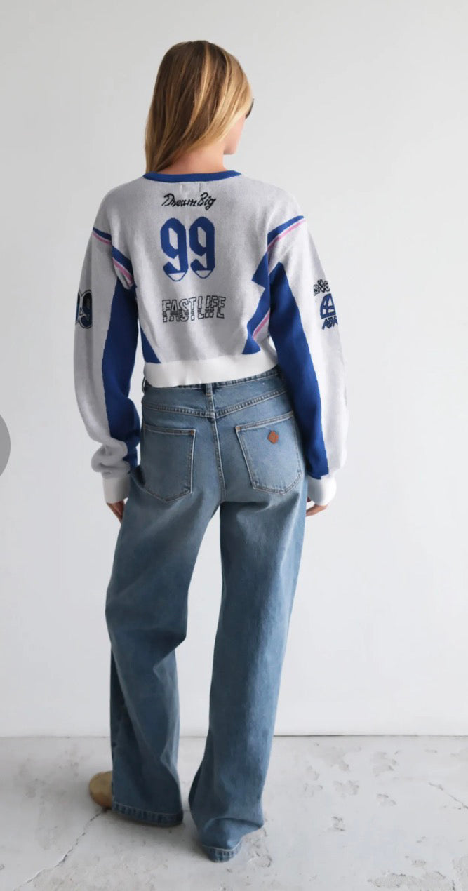ABRAND / 94 HIGH & WIDE SELENA / A61J75