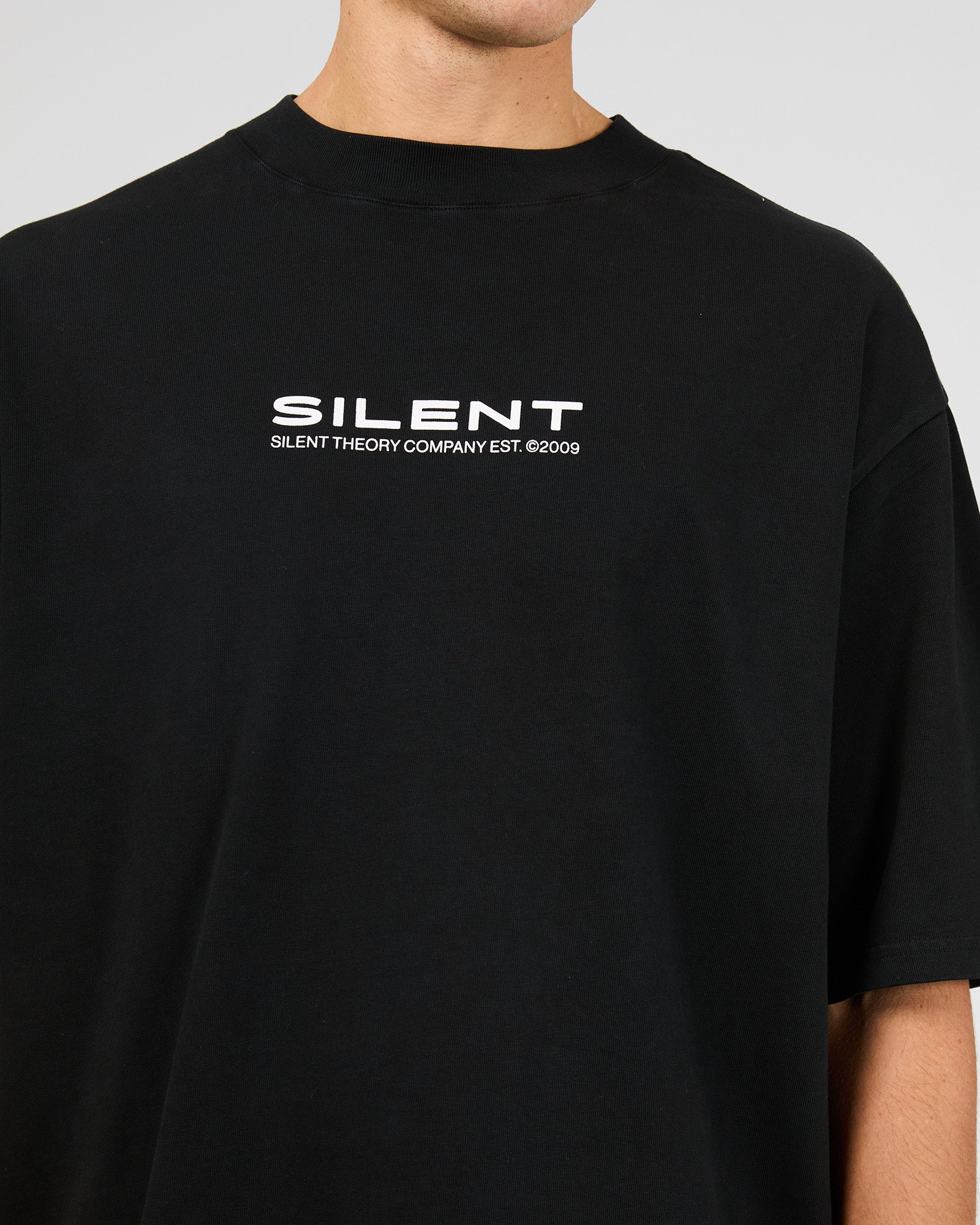 SILENT THEORY / WELD TEE BLACK / 4076025.WBLK