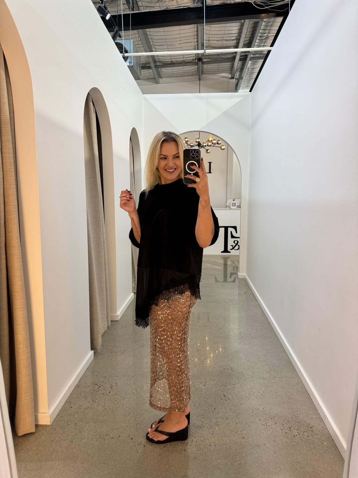 BY FRANKIE / SEQUINS KNIT SKIRT / CHOCOLATE / 163
