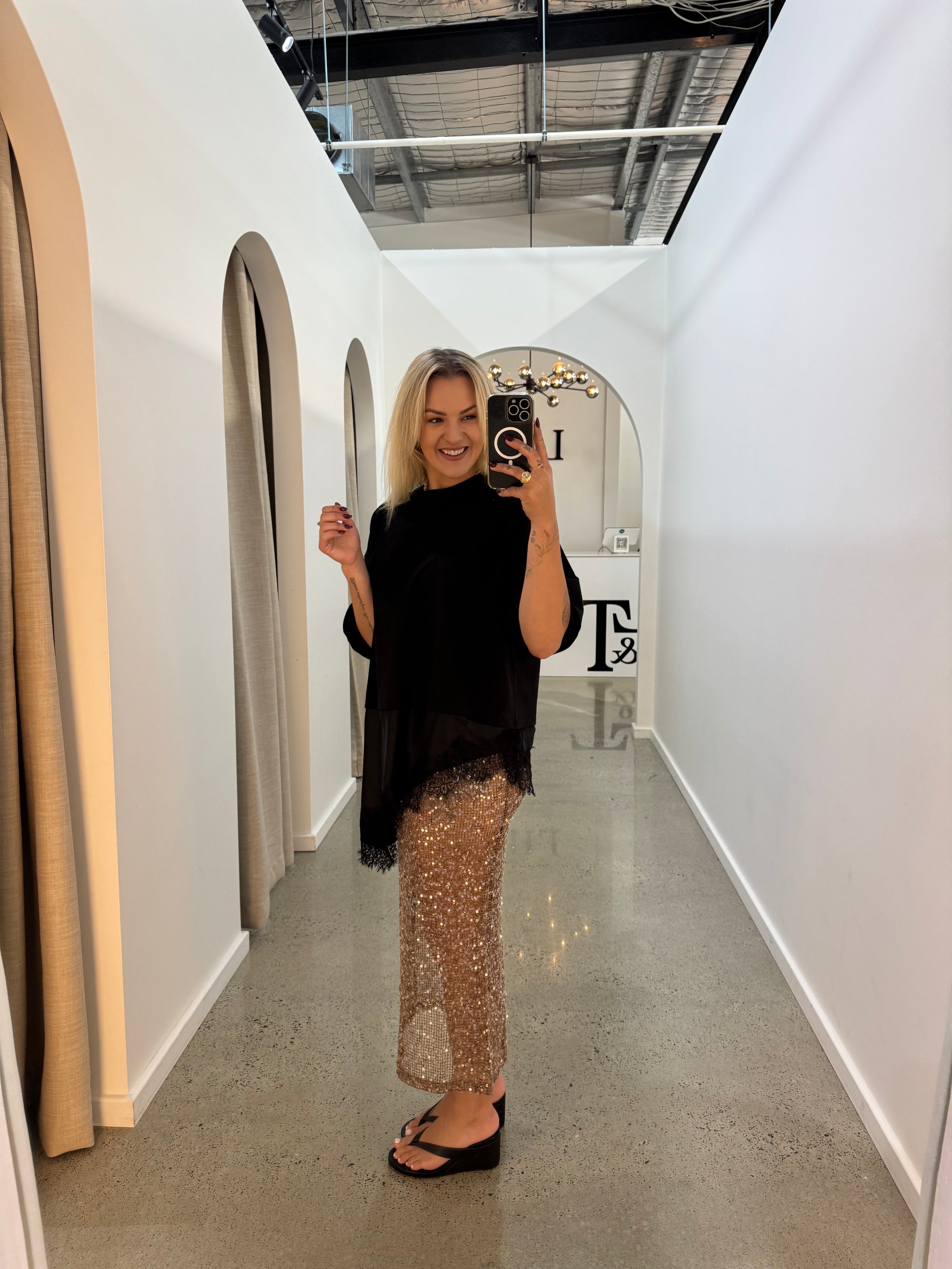 BY FRANKIE / SEQUINS KNIT SKIRT / CHOCOLATE / 163
