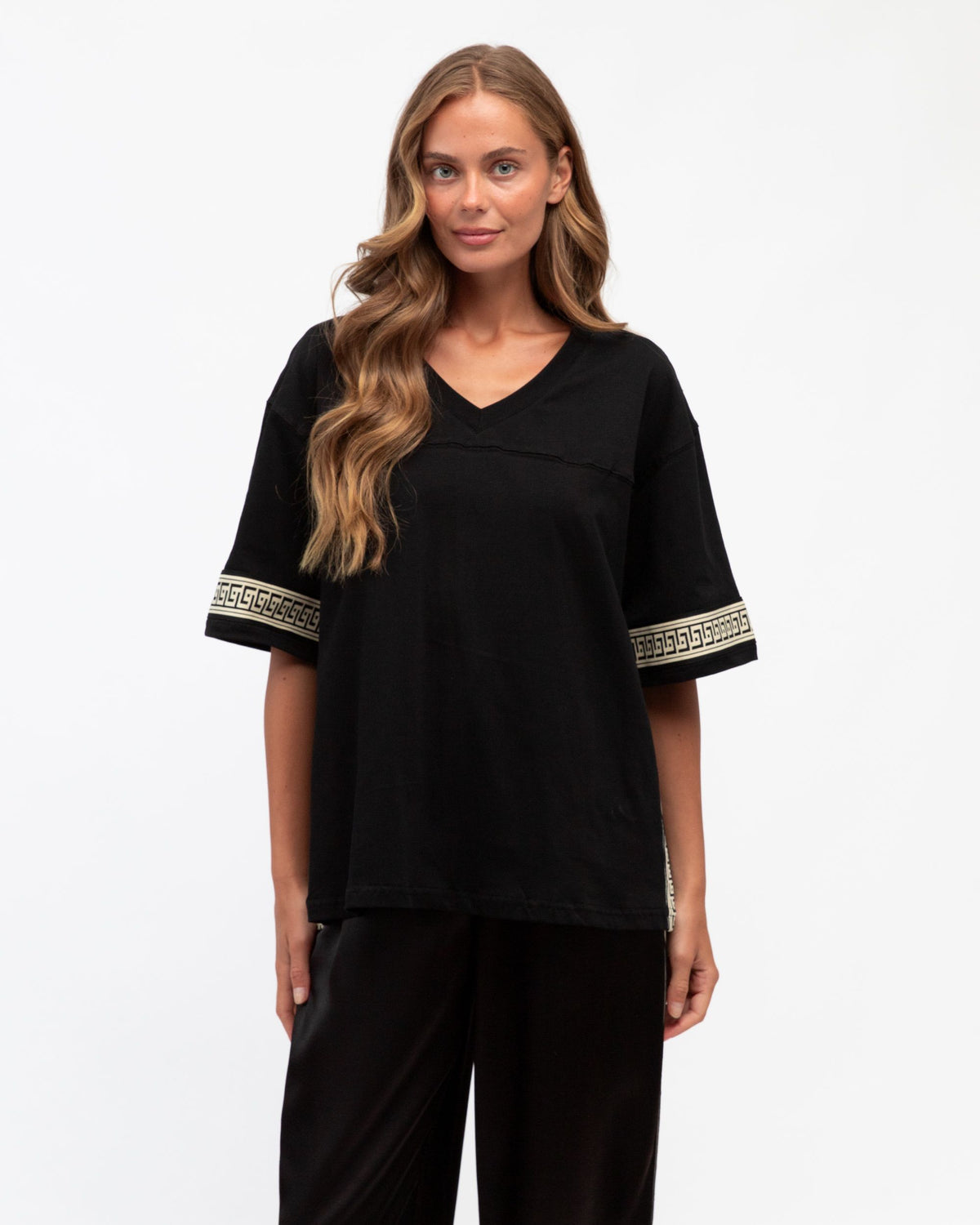 EBBY & I / ATHENA TEE / VV11561