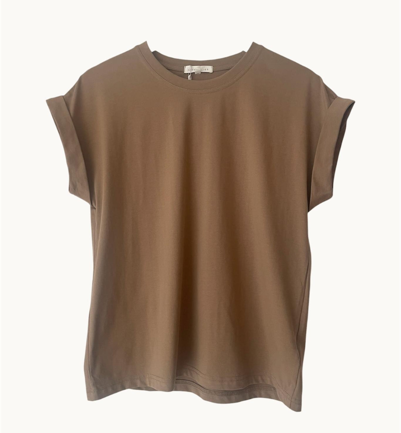 LITTLE LIES / RODES TEE / MOCHA
