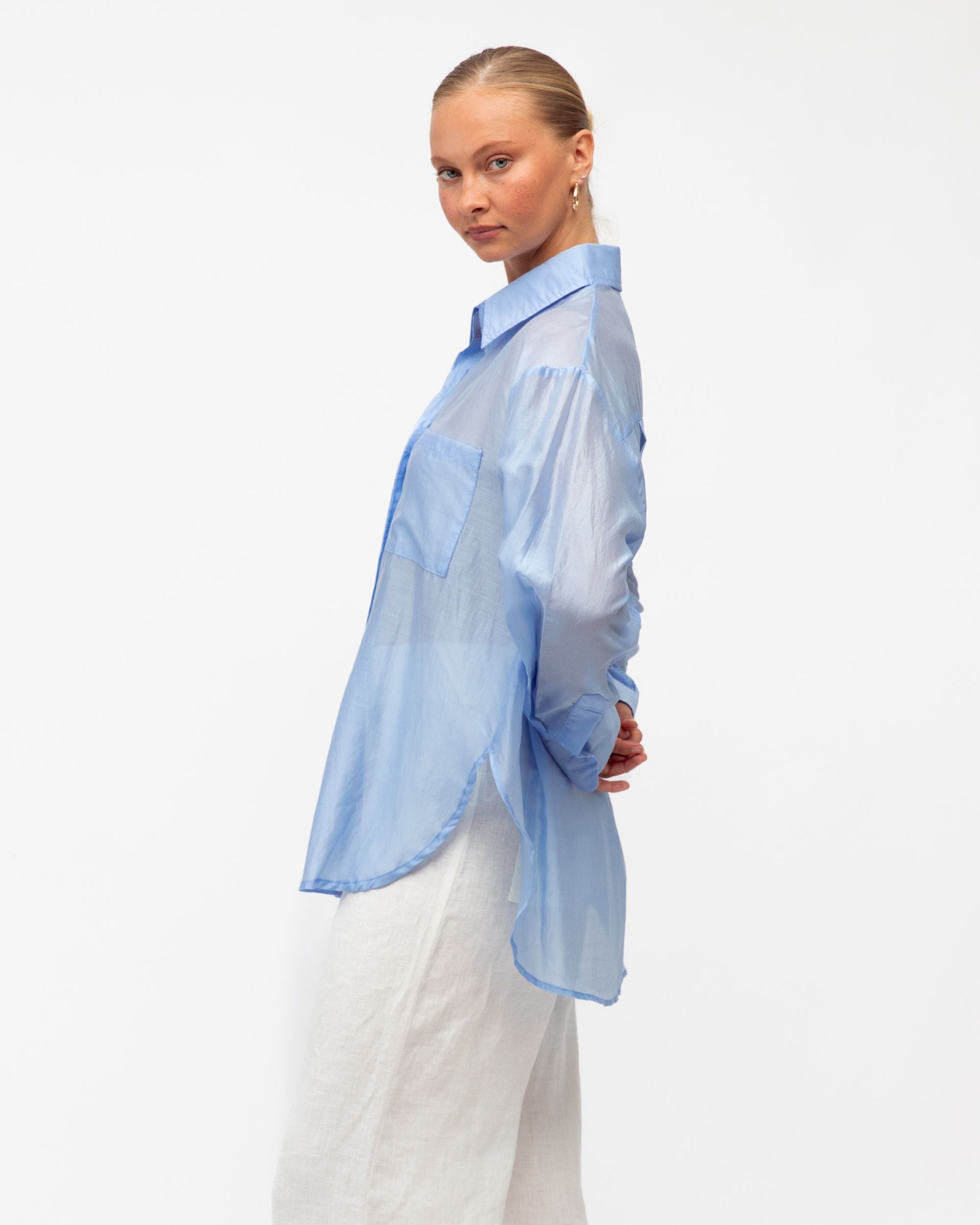 WHITE CLOSET / BLUE SHEER SHIRT / TF10475-16
